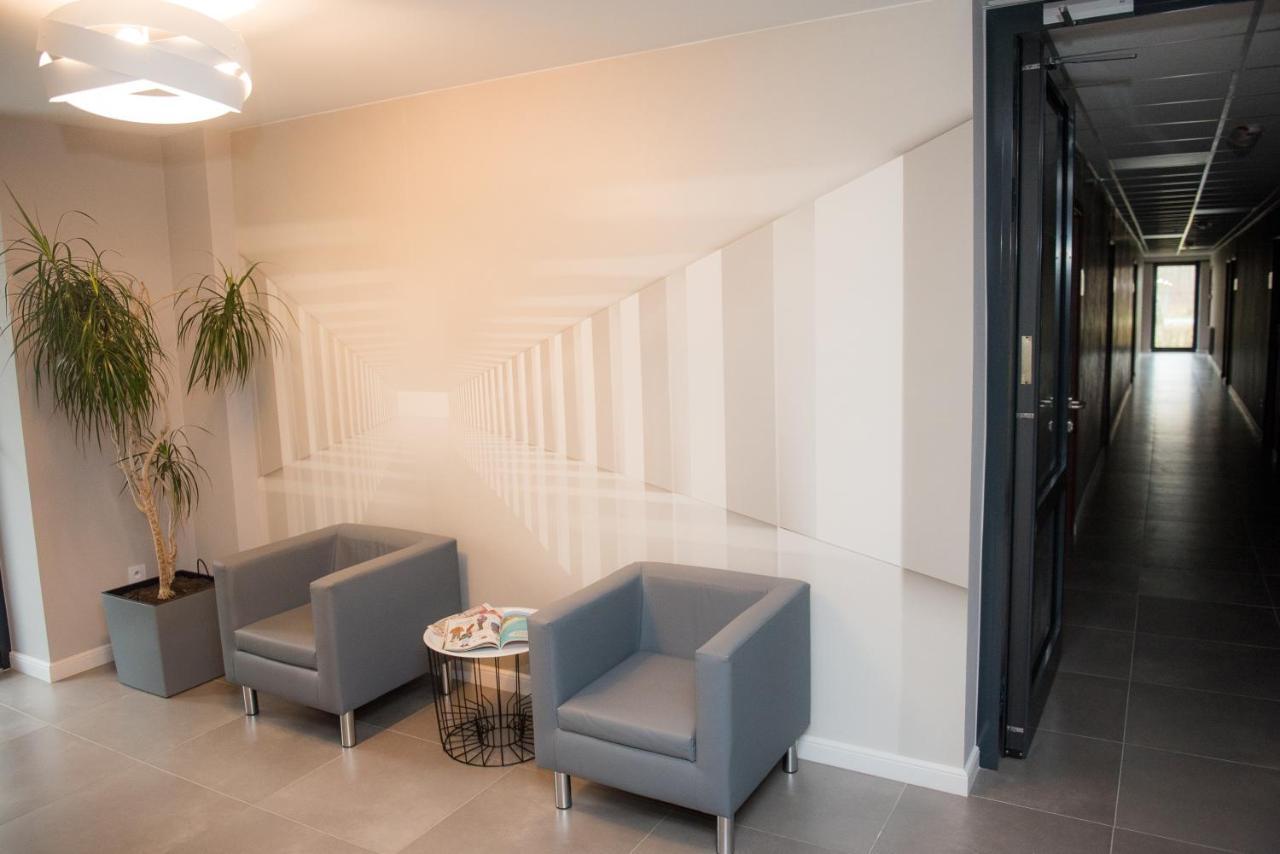 Geris Aparthotel Ζεστοκόβα Εξωτερικό φωτογραφία
