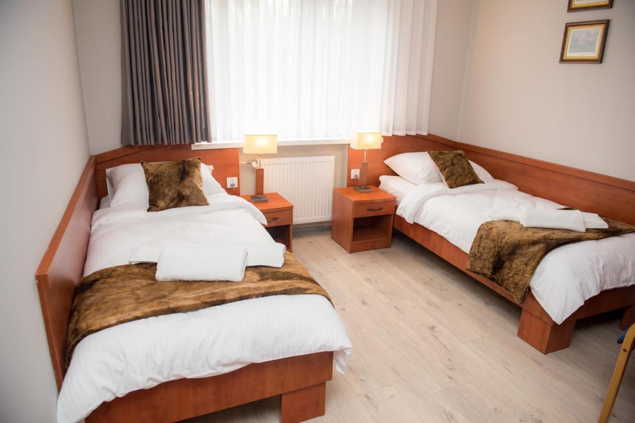 Geris Aparthotel Ζεστοκόβα Εξωτερικό φωτογραφία