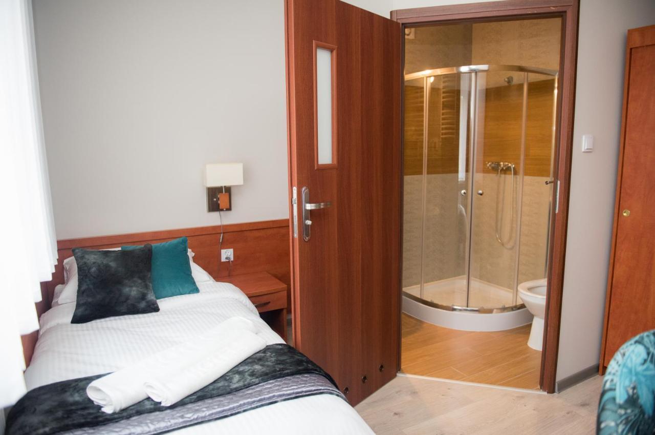Geris Aparthotel Ζεστοκόβα Εξωτερικό φωτογραφία