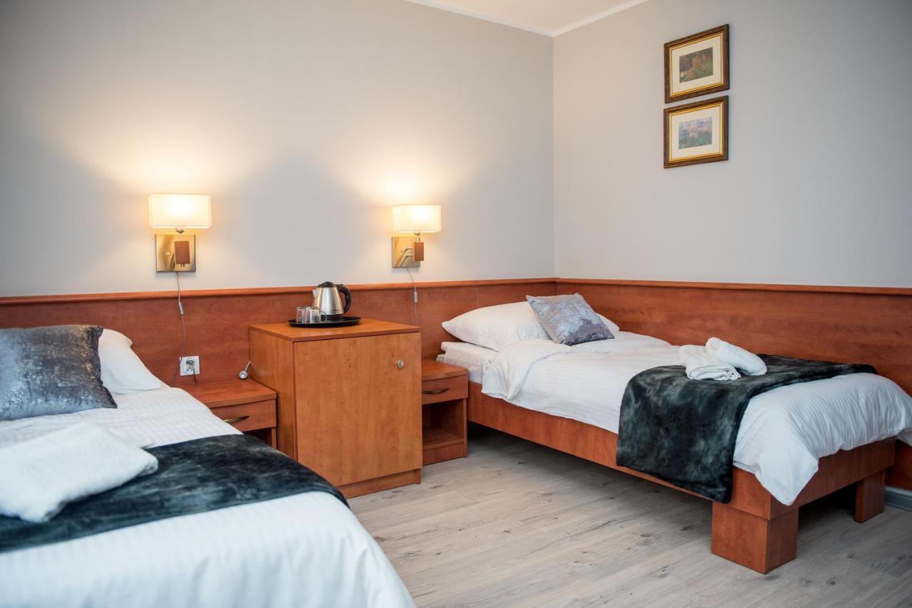 Geris Aparthotel Ζεστοκόβα Εξωτερικό φωτογραφία