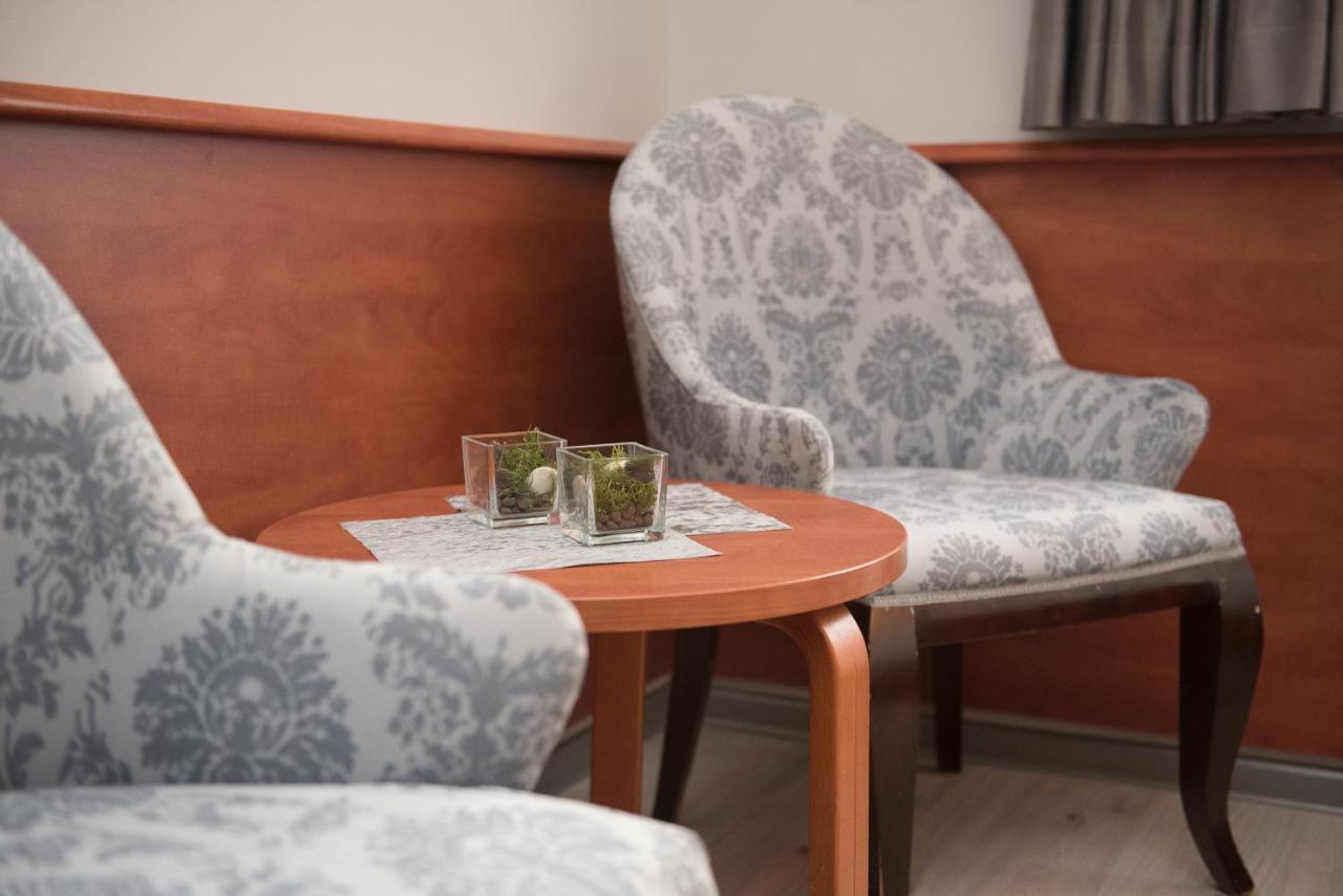 Geris Aparthotel Ζεστοκόβα Εξωτερικό φωτογραφία